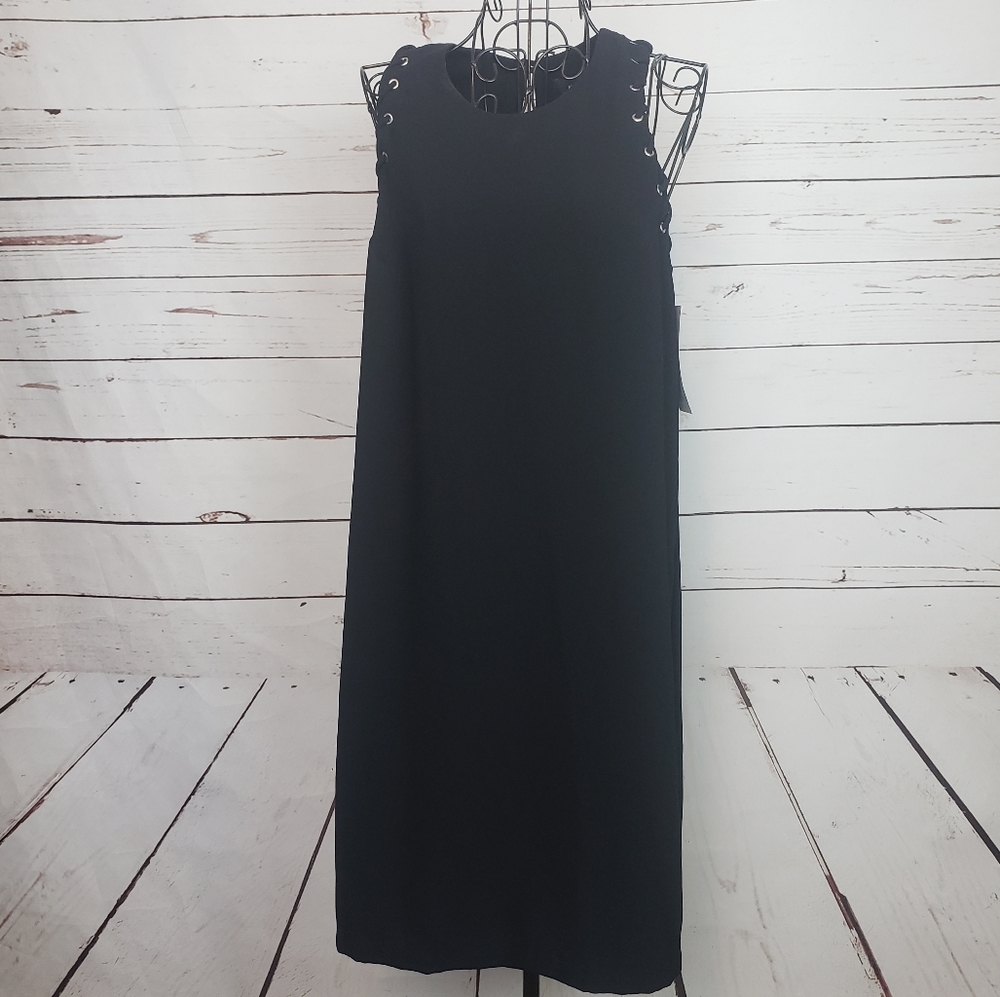 Karen Kane Black Sleeveless Shift Dress - Picture 3 of 10